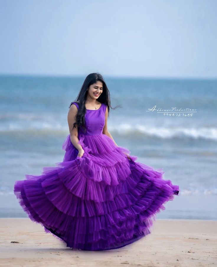 Rent Pre-Wedding Shoot Dresses Under ₹3000 in Nai Sadak, Varanasi – By Rental Dresses and Studio