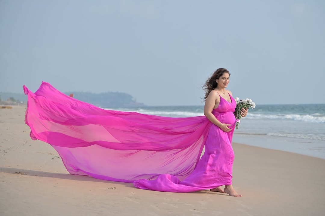 maternity shoot gown on rent near me